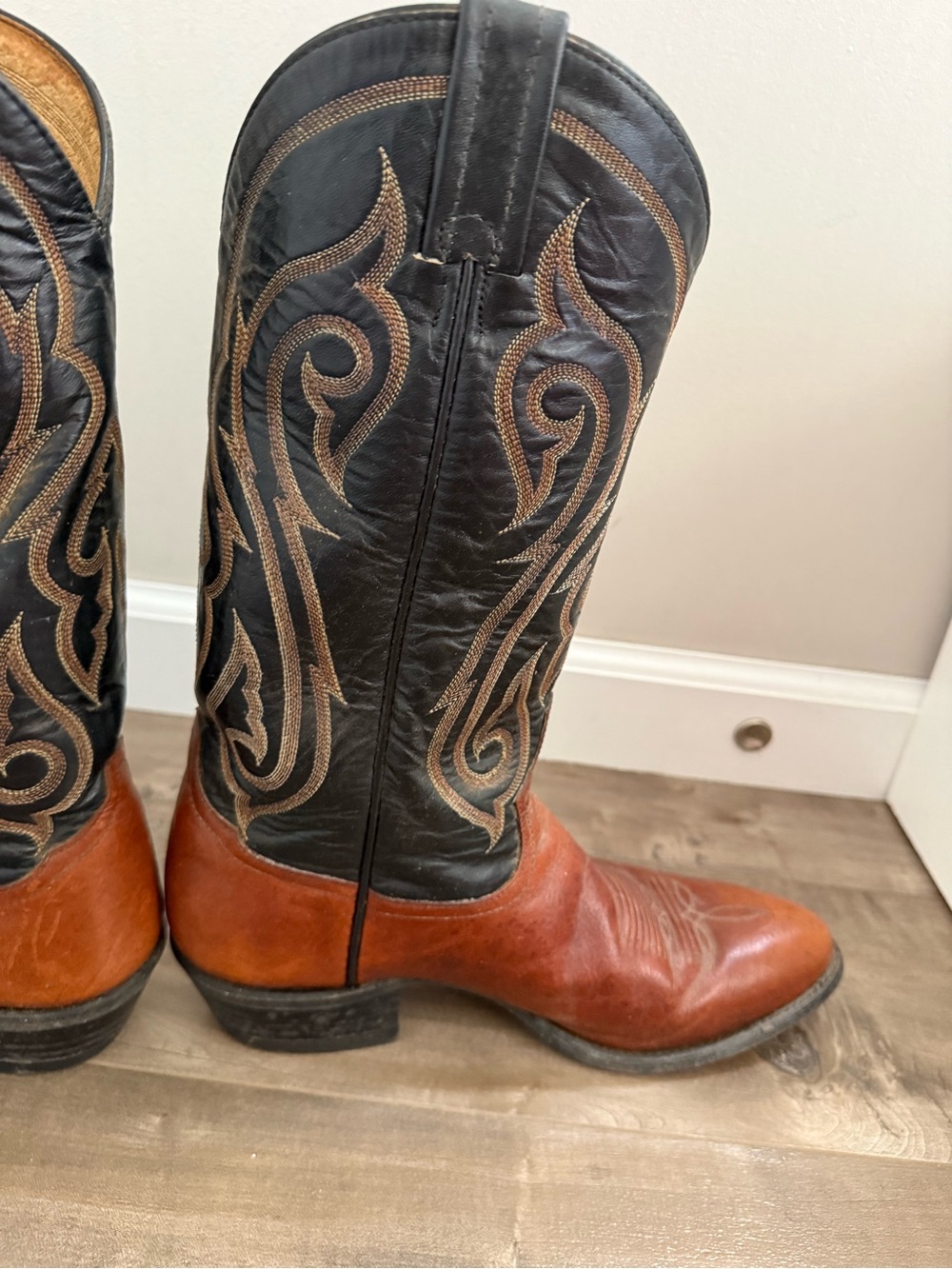 Tony Lama Cowboy Boots Men 9 Leather Style 6350 Brown Black READ Western - Picture 9 of 16